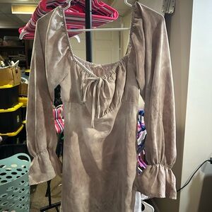 Women’s Taupe Long Sleeve Tie-Front Dress